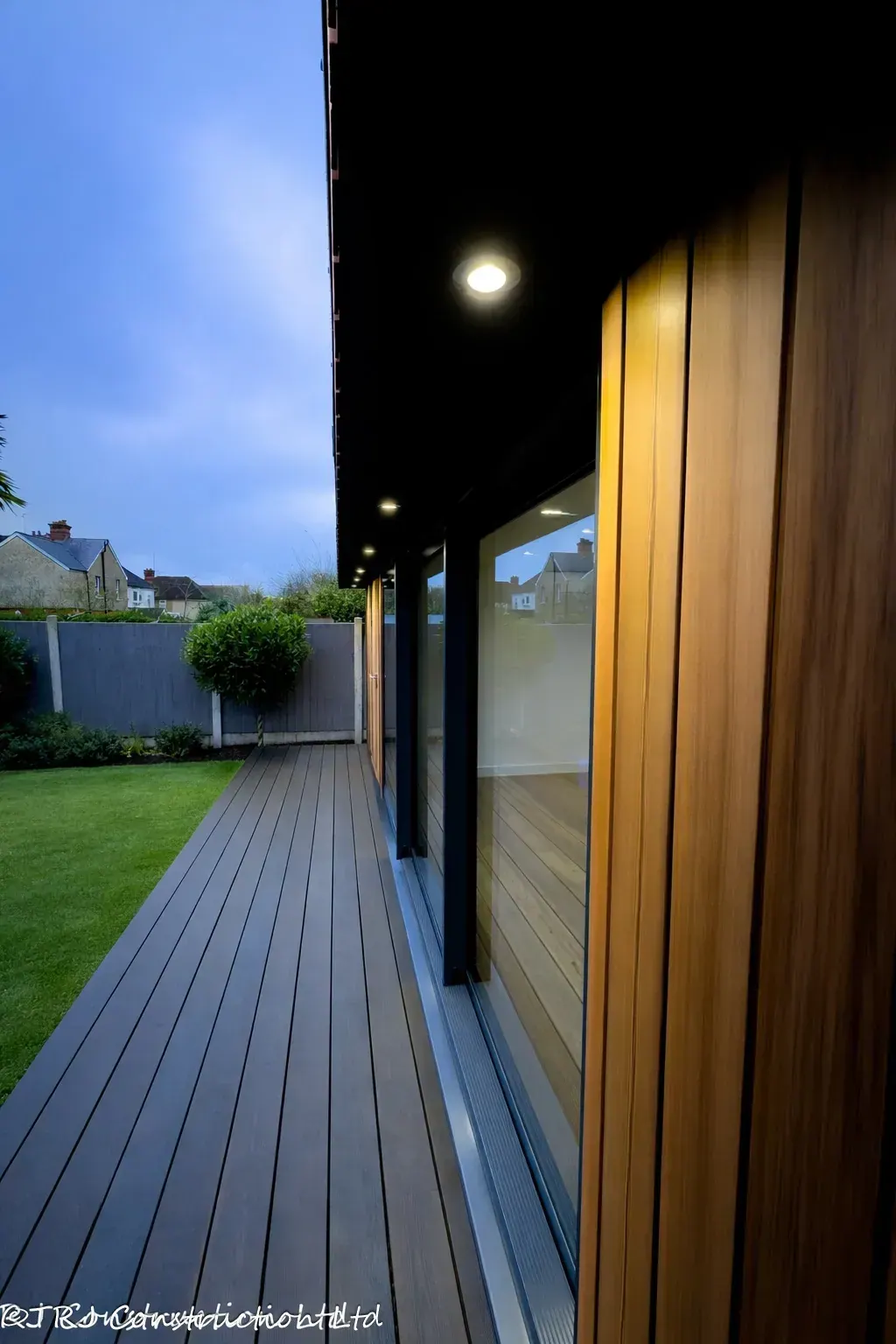 garden studio canopy